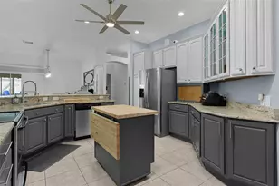 1555 Cope Pl, The Villages, FL 32162 - Photo 18