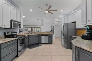 1555 Cope Pl, The Villages, FL 32162 - Photo 16