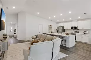 2037 Summerlake Dr, Auburndale, FL 33823 - Photo 12