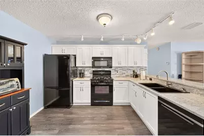 17458 SE 82nd Roslyn Court, The Villages, FL 32162 - Photo 18