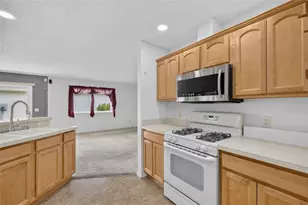 1618 Gibbes Way, The Villages, FL 32162 - Photo 26