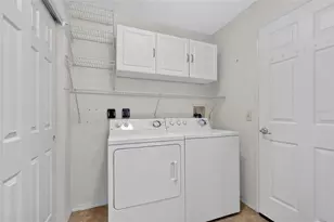 1618 Gibbes Way, The Villages, FL 32162 - Photo 28