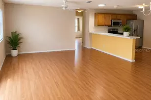 2340 Pickens Pl, The Villages, FL 32162 - Photo 4