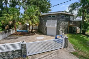 1830 SE 3rd Ct, Crystal River, FL 34429 - Photo 48