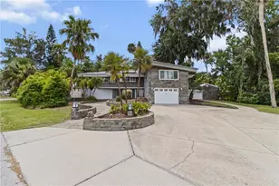 1830 SE 3rd Ct, Crystal River, FL 34429 - Photo 2