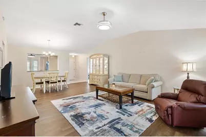 915 Ventura Drive, Lady Lake, FL 32159 - Photo 12