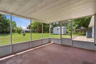 5250 Fredrick Rd, Fruitland Park, FL 34731 - Photo 32