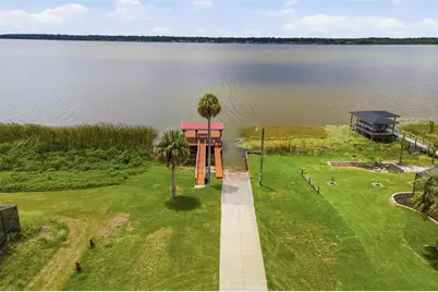 5250 Fredrick Road, Fruitland Park, FL 34731 - Photo 2