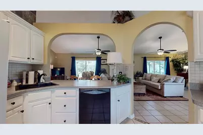 2579 Stardust Ave, Eustis, FL 32726 - Photo 14