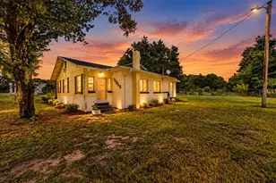 11855 SE 141 Terrace, Ocklawaha, FL 32179 - Photo 1