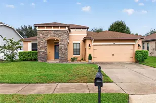 810 Woods Landing Dr, Minneola, FL 34715 - Photo 2