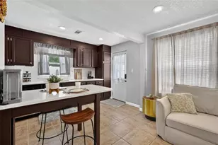 731 W Princeton St, Orlando, FL 32804 - Photo 8