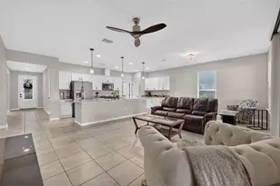 306 Alcove Dr, Groveland, FL 34736 - Photo 8