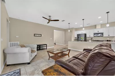 306 Alcove Drive, Groveland, FL 34736 - Photo 10