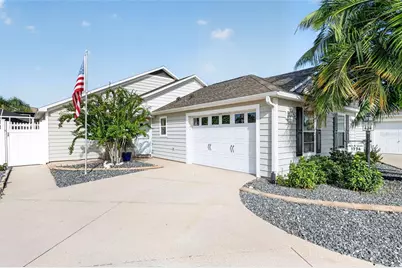 1774 Meadowlark Avenue, The Villages, FL 32162 - Photo 2