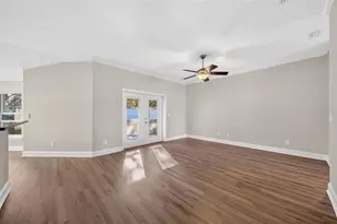 4467 Manica Dr, Tavares, FL 32778 - Photo 8