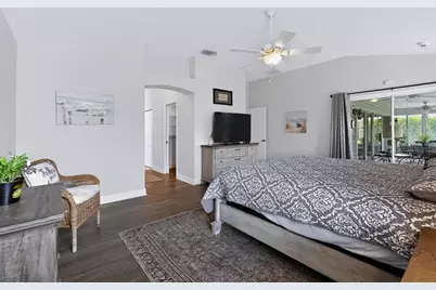 633 Cokesbury Drive, The Villages, FL 32162 - Photo 12
