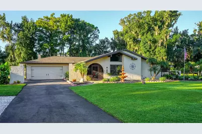 8106 Spring Drive, Yalaha, FL 34797 - Photo 1