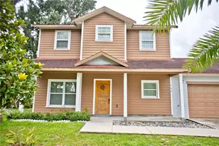 402 E Maple St, Winter Garden, FL 34787 - Photo 2