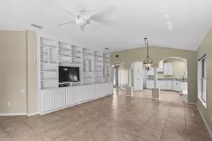 1802 Puerto Bello Dr, The Villages, FL 32159 - Photo 14