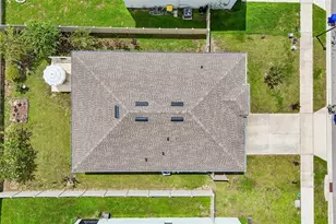 1768 Henin Cir, Tavares, FL 32778 - Photo 42