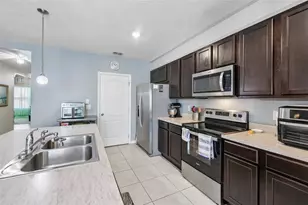 1768 Henin Cir, Tavares, FL 32778 - Photo 10