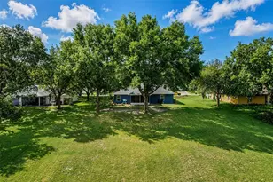 1326 Oak Valley Blvd, Minneola, FL 34715 - Photo 4