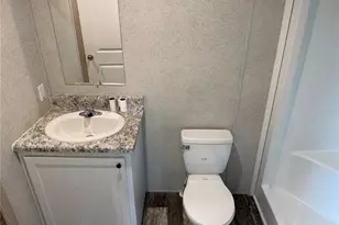 1129 NW 12th Ln, Lake Panasoffkee, FL 33538 - Photo 18