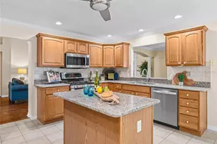 17601 SE 81st Timberwood Terrace, The Villages, FL 32162 - Photo 12