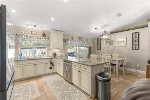 8883 SE 159th Pl, Summerfield, FL 34491 - Photo 16