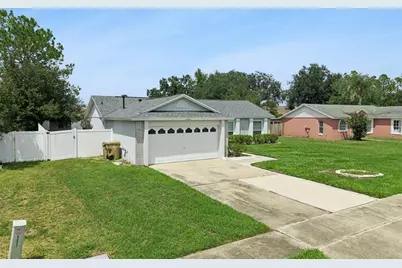 15512 Hidden Lake Circle, Clermont, FL 34711 - Photo 2