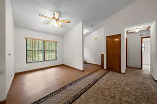 3561 W Hill Top Ln, Dunnellon, FL 34433 - Photo 8