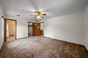 3561 W Hill Top Ln, Dunnellon, FL 34433 - Photo 18