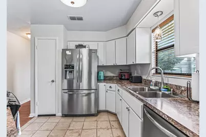 65 Aberdeen Circle, Leesburg, FL 34788 - Photo 12