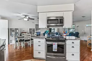 65 Aberdeen Cir, Leesburg, FL 34788 - Photo 14