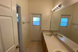 2911 Sweetspire Cir, Kissimmee, FL 34746 - Photo 28
