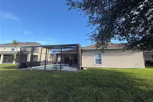 2911 Sweetspire Cir, Kissimmee, FL 34746 - Photo 4