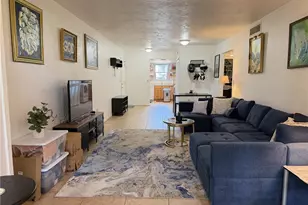 13103 Sandalwood Dr, Wildwood, FL 34785 - Photo 2
