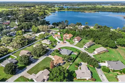 110 Twin Lake Circle, Umatilla, FL 32784 - Photo 2