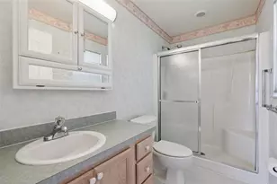 110 Twin Lake Cir, Umatilla, FL 32784 - Photo 20