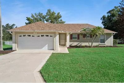 110 Twin Lake Circle, Umatilla, FL 32784 - Photo 1