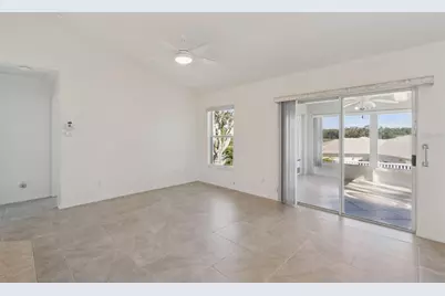 110 Twin Lake Circle, Umatilla, FL 32784 - Photo 8