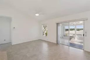 110 Twin Lake Cir, Umatilla, FL 32784 - Photo 8