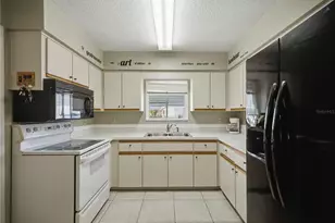 17945 SE 104th Terrace, Summerfield, FL 34491 - Photo 8