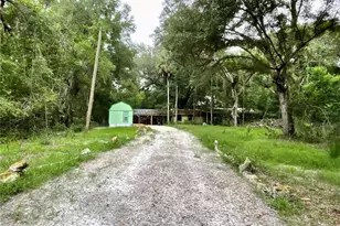 11481 E Hillcrest Ct, Floral City, FL 34436 - Photo 26