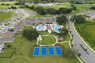 8552 Pinecrest Trl, Wildwood, FL 34785 - Photo 36