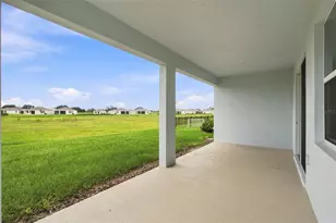 8552 Pinecrest Trl, Wildwood, FL 34785 - Photo 32