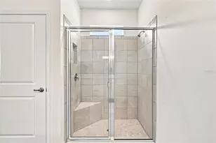 8552 Pinecrest Trl, Wildwood, FL 34785 - Photo 22