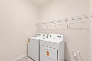 8552 Pinecrest Trl, Wildwood, FL 34785 - Photo 28
