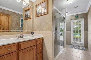 28116 Lois Dr, Tavares, FL 32778 - Photo 36